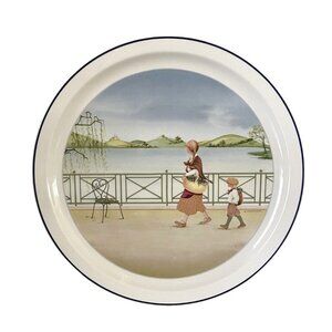 Villeroy & Boch Les Saisons Romanliques Depuis 1748 Woman & Boy Walking Plate